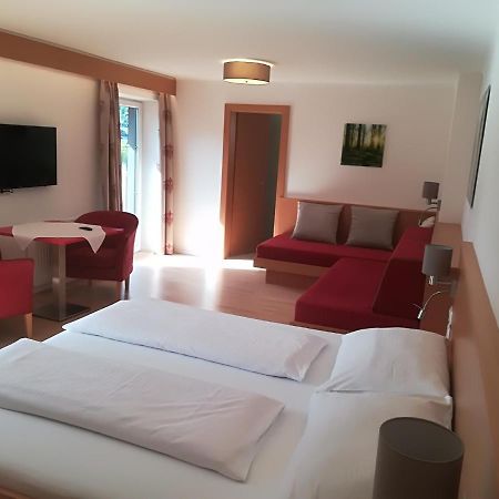 Haus Am See Hotel Fuschl am See Exterior photo